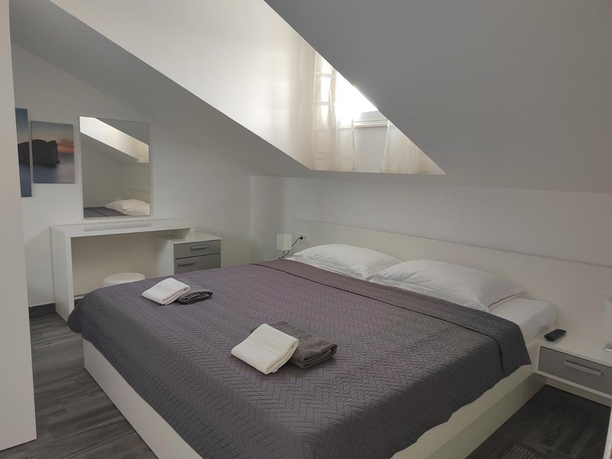 Apartments Poseidon Sreser Extérieur photo