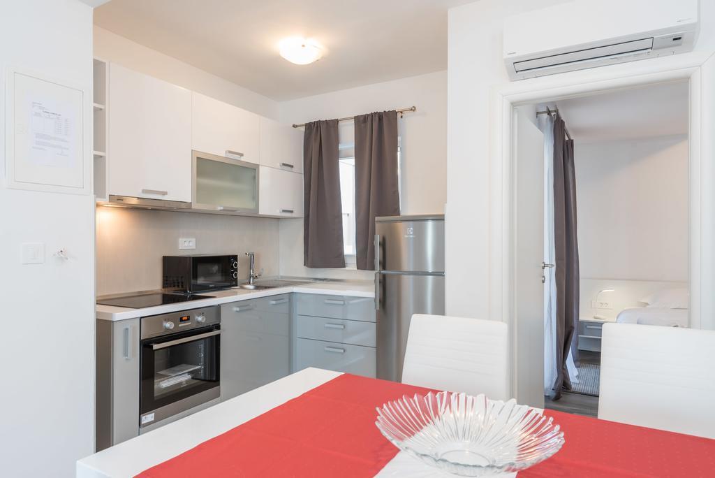 Apartments Poseidon Sreser Extérieur photo