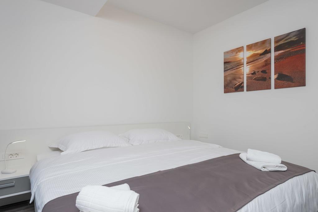 Apartments Poseidon Sreser Extérieur photo